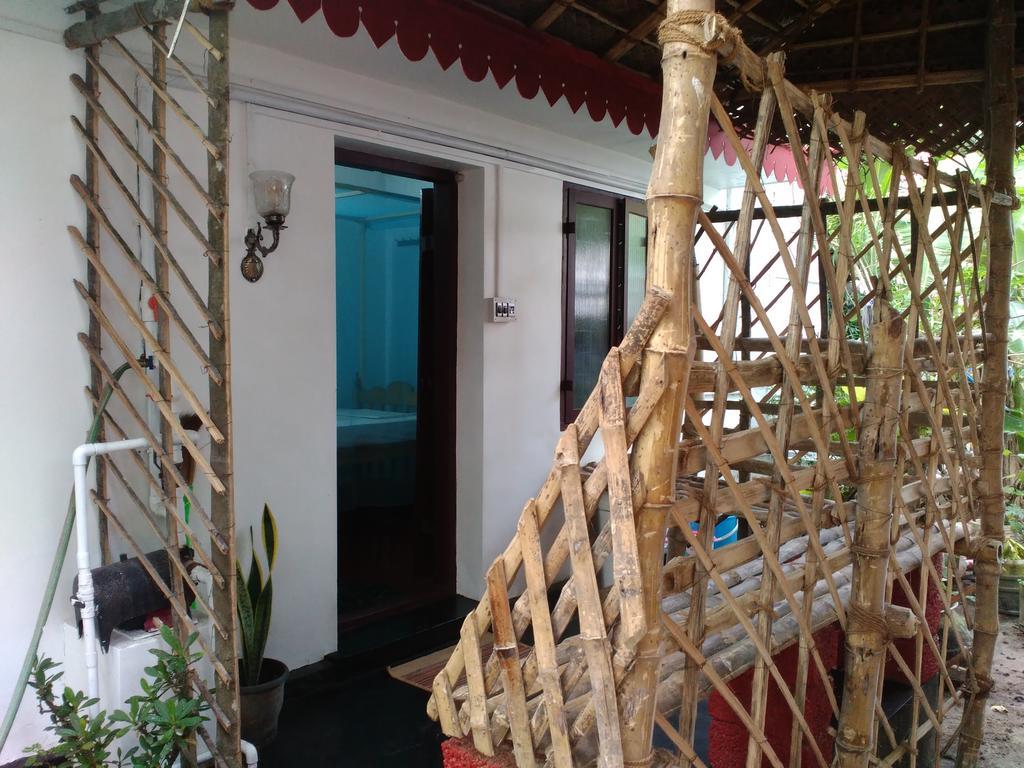 Sea Hut Homestay Kochi Esterno foto
