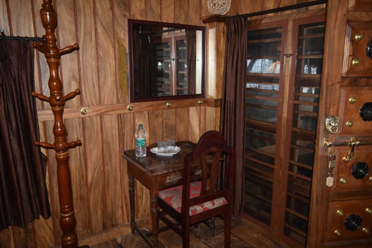 Sea Hut Homestay Kochi Esterno foto