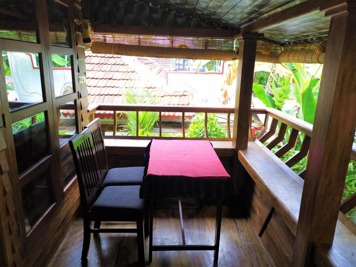 Sea Hut Homestay Kochi Esterno foto