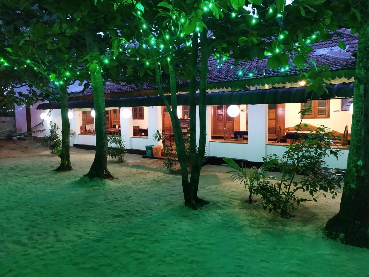 Sea Hut Homestay Kochi Esterno foto